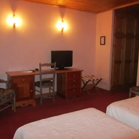 Hotel Denarie - Restaurant Les 5 Chemins 3*