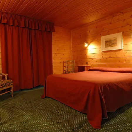 Hotel Hotel Denarie - Restaurant Les 5 Chemins